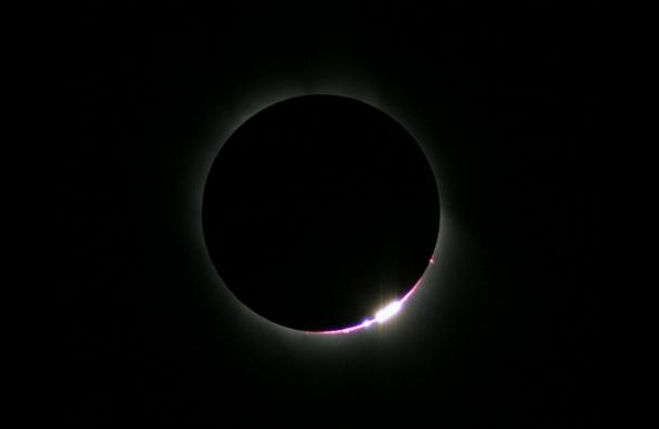 Totale Sonnenfinsternis am 29.03.2006
