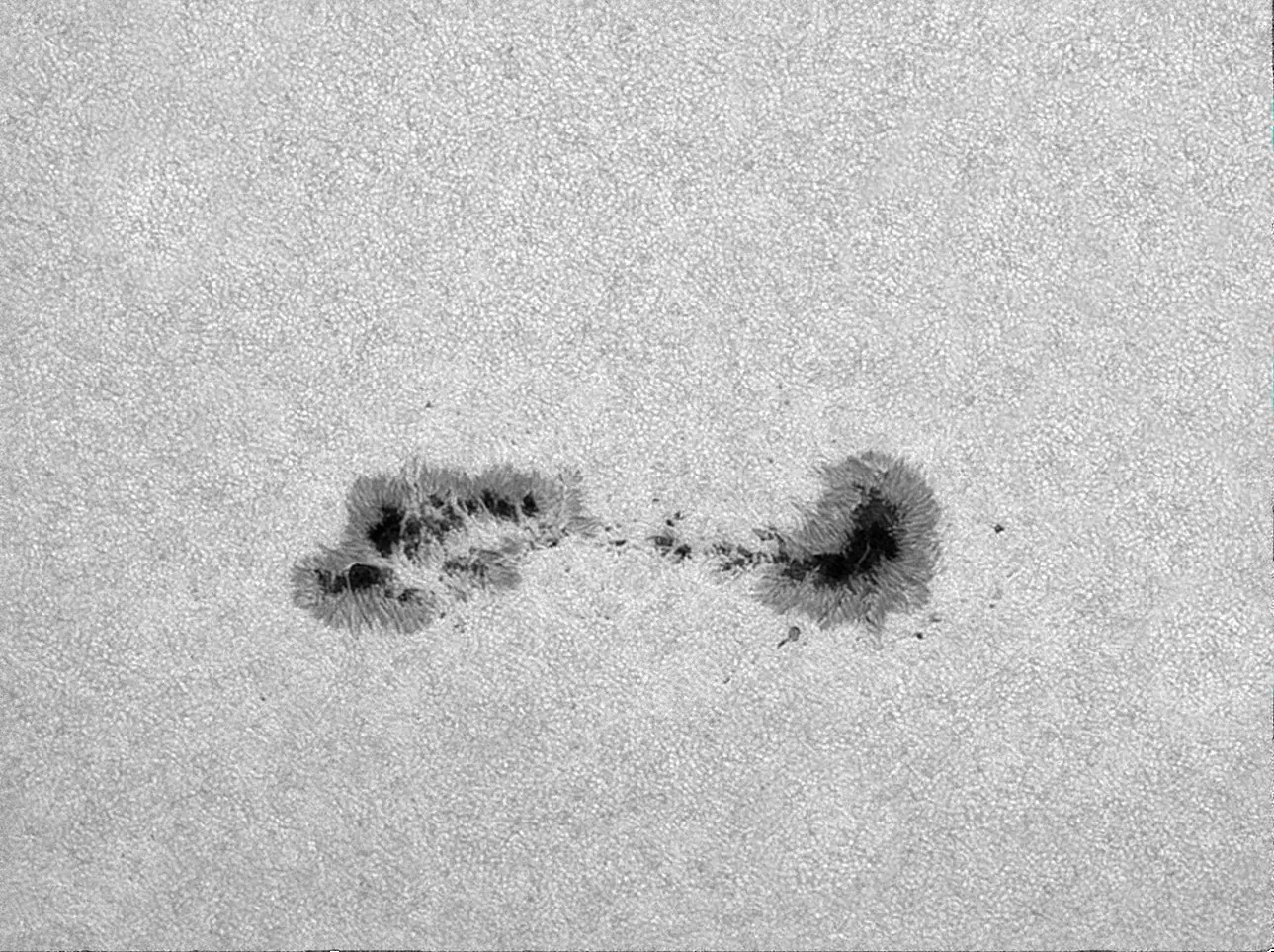 Sonnenflecken-AR3055-12-Juli-2022